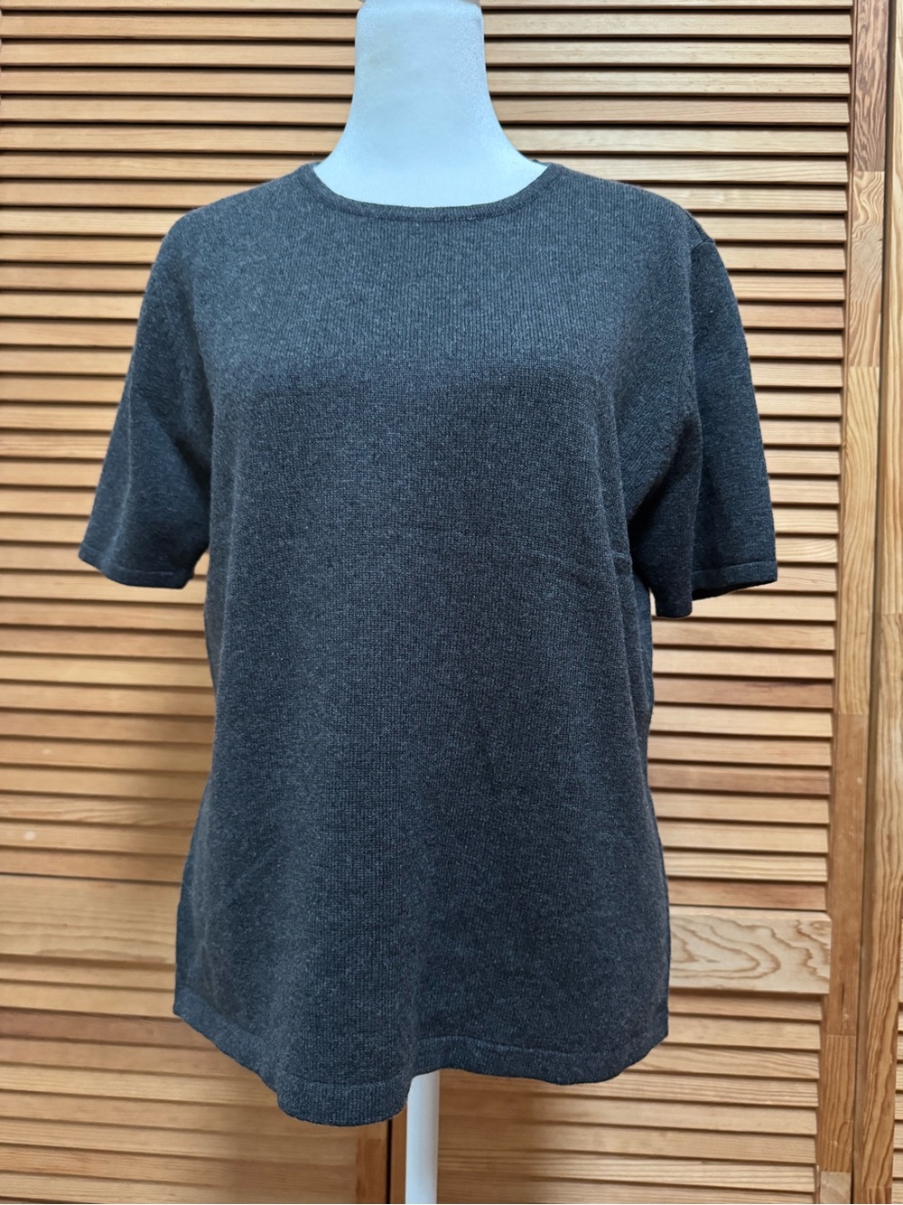 NWT Talbots Silk Wool Charcoal Gray Short Sleeve Sweater - Size Small Old Money